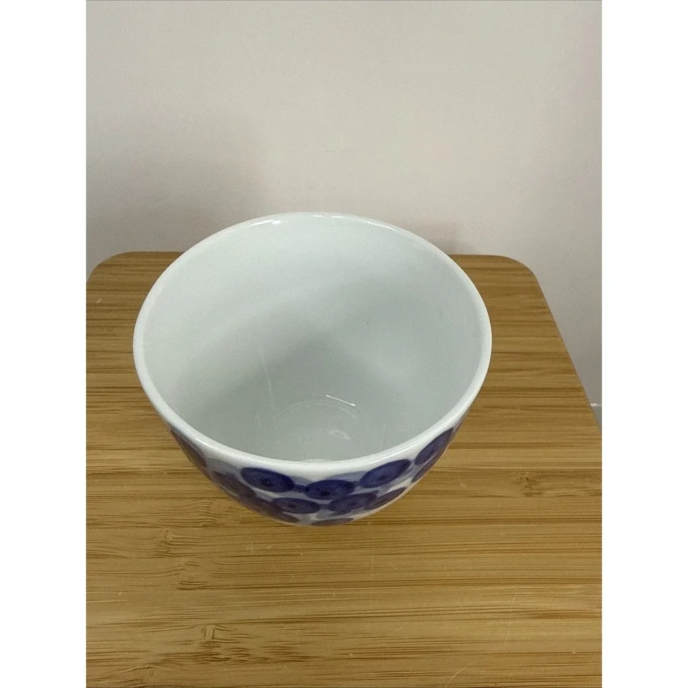 Crate & Barrel Rika 5oz Porcelain Cups No Handle Blue Dots 2.75